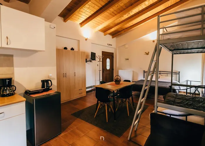 Michel Studios Kalavryta